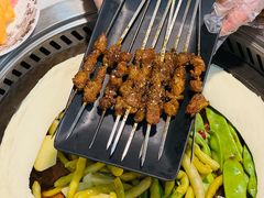 -哈尔滨烧烤·山河村铁锅炖(交大店)