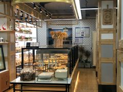 面包甜点陈列柜-梦菲思(果园道店)