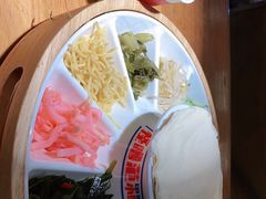 -怪噜范·老贵阳街头名小吃(鸿通城店)