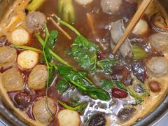 -沸炉重庆老火锅(军事博物馆店)