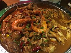 巴蜀牛蛙煲-胖哥俩肉蟹煲(昆山金鹰店)