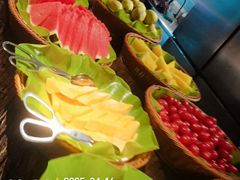 -领鲜活海鲜榴莲自助火锅(东门店)