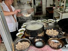-甘记肥肠粉(马鞍北路店)