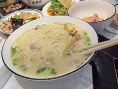 -阿达师傅鱼汤面