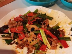 -荷塘秋月·本帮江浙菜(国权路店)