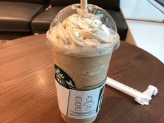 -星巴克(恒隆广场店)