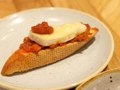-Tapa Tapa