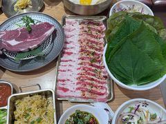 -青瓦餐厅·生鱼片·韩园烤肉(西塔店)