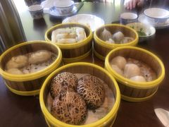 虾饺皇-公园茶楼粤式点心