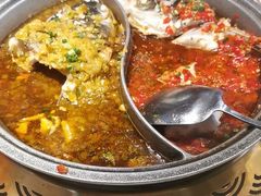 -阿瓦山寨·湘菜现炒·剁椒鱼头王(咸阳总店)
