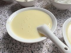 凤凰奶糊-沙湾姜埋奶(兴新包店)