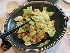 干锅手撕包心菜-和记小菜(大宁店)