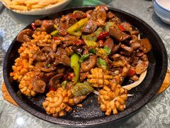 -老码头黑皮肘子锅包肉(文政街店)