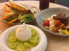 布拉特青提奶酪-玲婧胡同·生日蛋糕·餐厅(嘉里城店)