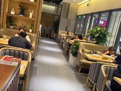 -荷花亭·湖北融合菜(十堰武商MALL店)