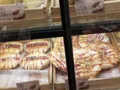 -宏发红西饼屋(天津路店)