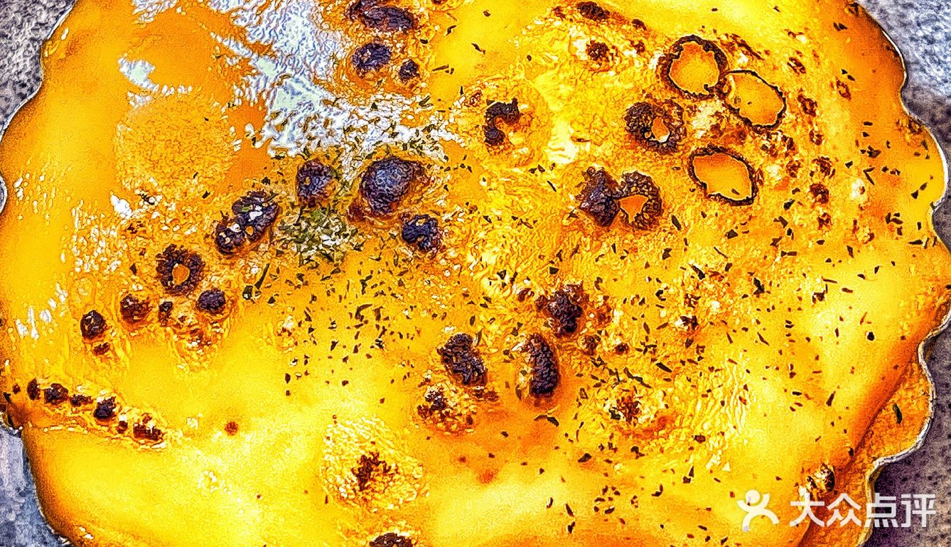 换装拍照+吃饭👘店里都是🫣摇曳的樱花美眉