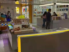 -泡泡玛特POPMART(上海环球港店)