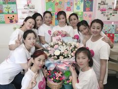 -爱月宝月嫂·育儿嫂(哈尔滨总店)