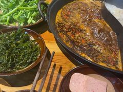 -壹兆圆重庆火锅手工炒底料(长白格林玫瑰湾店)