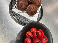 -W COLLECTIVE  DESSERT SHOP