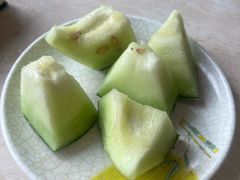 -歪小孩山野鲜货火锅店(银河名座店)