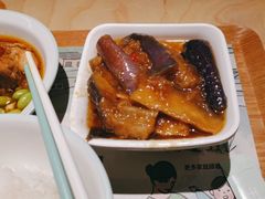 -老乡鸡(上海白玉兰广场店)