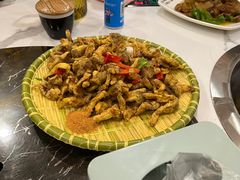 -九妹农家大铁锅东北菜(江湾店)
