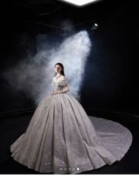 -MISS MIA 婚纱品牌馆
