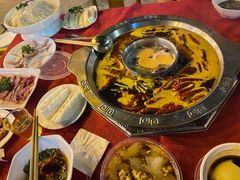 -山城年华老火锅(玉林店)