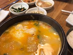 海选豆腐汤-土大力韩国烤肉料理(开封龙亭店)