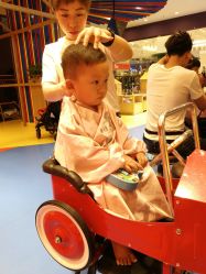 -Mini Me儿童美发王国(友好时尚购物城店)