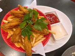 -WOLFGANG PUCK KITCHEN & BAR(迪士尼小镇店)