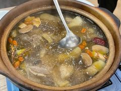 -永記粤菜·五指毛桃花雕鸡煲(九亭店)