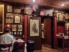 -Keens Steakhouse