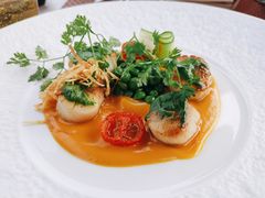 盘煎带子-Kathleen's Waitan 凯圣琳江景西餐厅(外滩店)