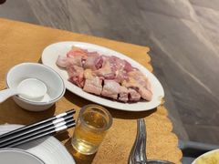 -濠轩阁特色生蚝火锅总店