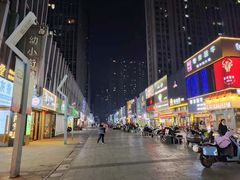 -好利来(建邺吾悦广场Lab主题店)