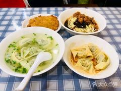 -潘国仙耳光馄饨(黄家阙路店)