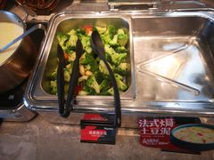 蒜香西蓝花-比格比萨自助(逗号立方店)