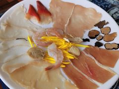 -桥香园过桥米线(国贸店)