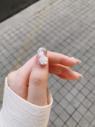 -UGIRL有个美甲