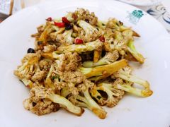 炒有机花菜-阿拉丁新疆风味餐厅·清真(罗廊巷店)