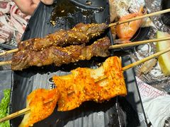 -啊美丽炭火烤肉(滑翔一店)