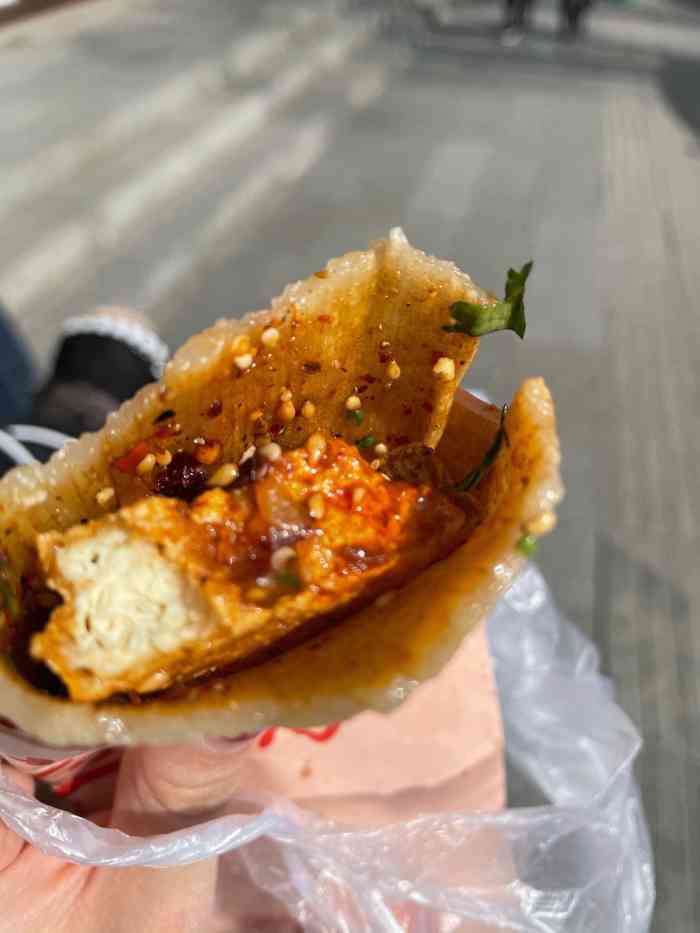 单姐冷面卷臭豆腐-"没有去店里吃 点的外卖 觉得还挺干净的 .