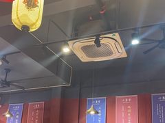 -小饕荟雅安贡椒鱼鲜馆(广福桥店)