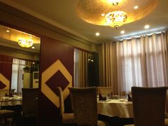 -满园春酒楼(庐江路店)