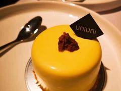 -UNI UNI(环亚凯瑟琳店)