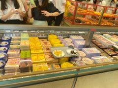 面包甜点陈列柜-好利来(建邺吾悦广场Lab主题店)