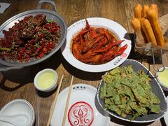 -叶派龙虾•招牌香辣蟹·海鲜(中海国际店)